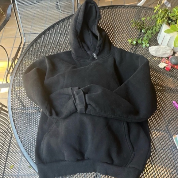 On HOLD!!Comfrt Onyx Black Sweat Suit - Picture 6 of 9